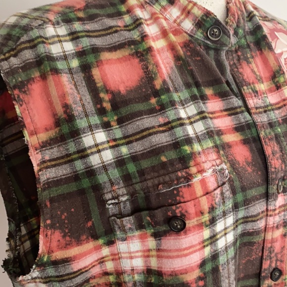 Upcycled and tie dyed flannel vest Size M - Picture 3 of 8